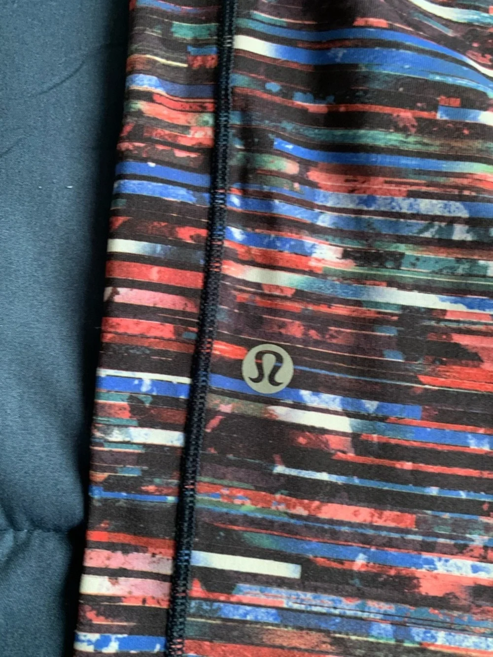 lululemon athletica Speed Up Crop 21” leggings size 6 - Picture 8 of 9